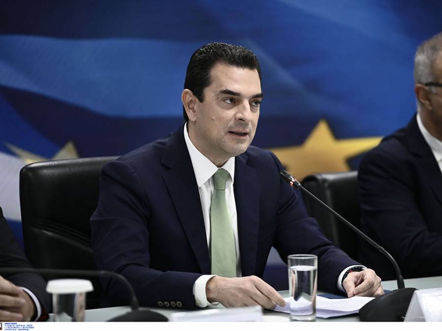 Σκρέκας: Τέσσερα μέτρα για την αντιμετώπιση της ακρίβειας