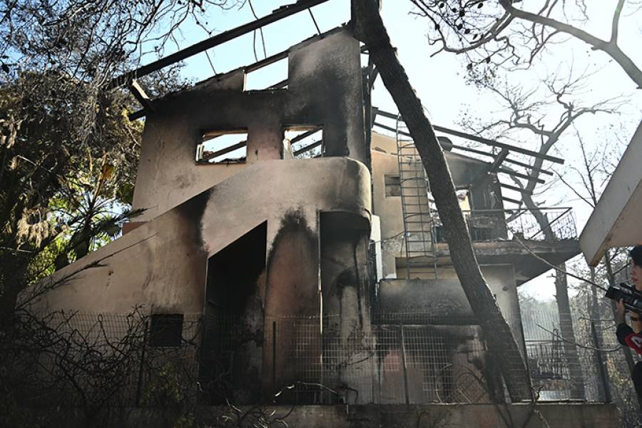 Καταβλήθηκε η δεύτερη πληρωμή πρώτης αρωγής για τις πρόσφατες πυρκαγιές στην Αττική