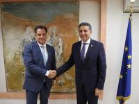 Η εμβάθυνση των διμερών οικονομικών σχέσεων στο επίκεντρο της συνάντησης Αδ. Γεωργιάδη με τον νέο Αιγύπτιο πρέσβη