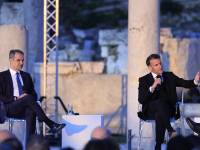 Εμ. Μακρόν: Ξεκάθαρο μήνυμα στήριξης της Ελλάδας - «Αν η κυριαρχία σας απειλείται, θα είμαστε εδώ για εσάς»