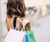 Άνοδος 12,2% του τζίρου στο λιανικό εμπόριο το τέταρτο τρίμηνο