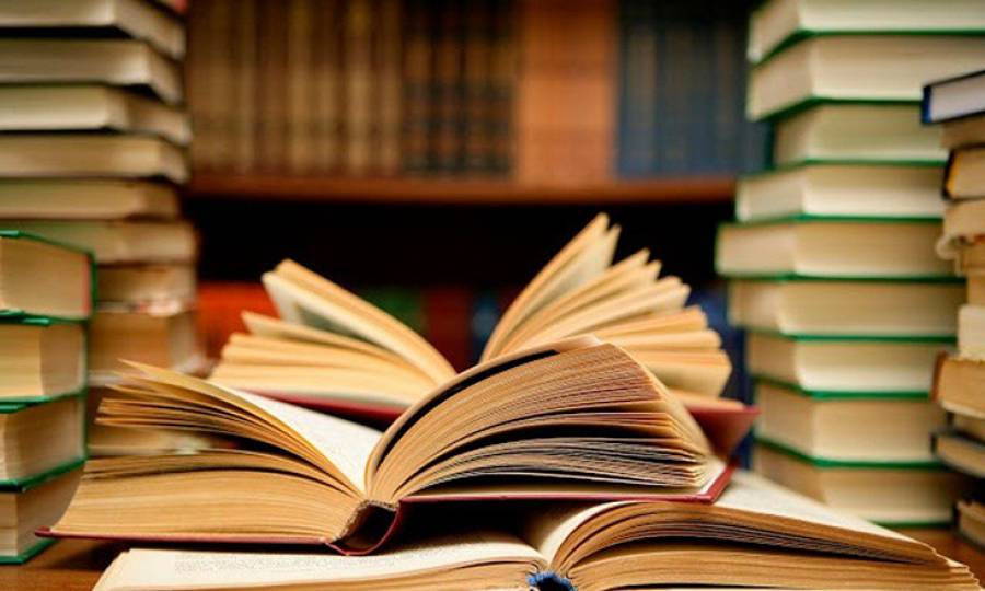 ΔΥΠΑ: Από Τετάρτη (2/8) οι αιτήσεις για τα voucher βιβλίων με 25% αυξημένη αξία