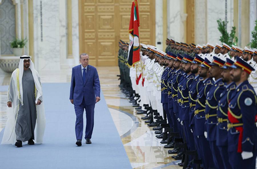Συμφωνία 50,7 δισ. δολαρίων για τον Ερντογάν με τα Εμιράτα