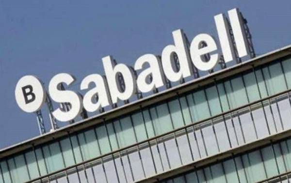 Banco Sabadell: Πούλησε την TSB στην Santander για 3,3 δισ. ευρώ