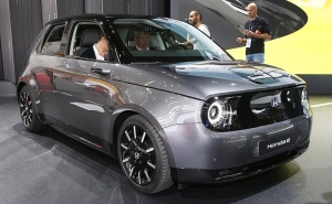 Το Honda e βραβεύεται ως World Urban Car of the Year 2021