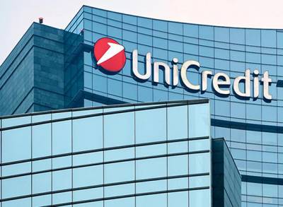 UniCredit: Σχεδόν τριπλάσια κέρδη από τις προβλέψεις, στα €2,8 δισ. το τελευταίο τρίμηνο