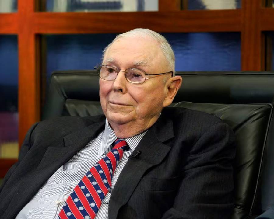 Berkshire Hathaway’s Charlie Munger dies aged 99