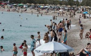Ρεκόρ εσόδων από τον τουρισμό τον Ιούνιο
