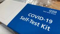 Μείωση των self tests για μαθητές και εμβολιασμένους εκπαιδευτικούς και 100% η πληρότητα στα γήπεδα