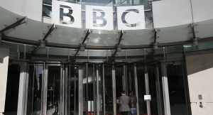 Σε σχέδιο εθελουσίας εξόδου προχωρεί το BBC