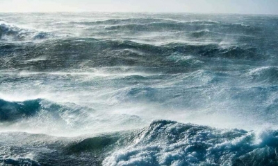 Ακυβέρνητο πλοίο στο Μυρτώο πέλαγος