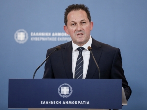 Πέτσας: Ρεβεγιόν μέχρι 9 άτομα από 2 οικογένειες