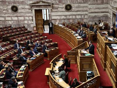 Κατατέθηκε η πρόταση δυσπιστίας κατά της κυβέρνησης από τον Ν. Ανδρουλάκη