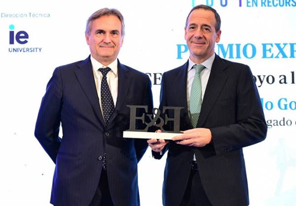 Gonzalo Gortázar recognised with Expansión’s ‘Best CEO Award’ for his support for people management