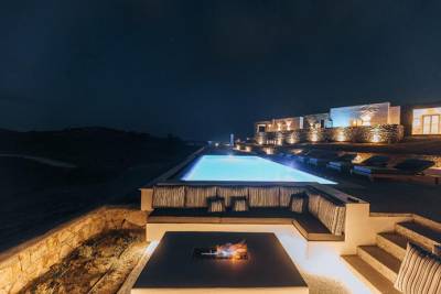 Τα Aria Hotels παρουσιάζουν το Ventus di Milo στη Μήλο