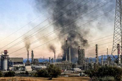 ΜΟΤΟΡ ΟΙΛ: Ανακοίνωση για τη φωτιά στις εγκαταστάσεις της στους Αγίους Θεοδώρους - Πλήρως ασφαλισμένη η εταιρεία