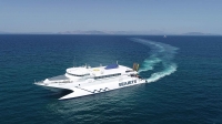 Sea Jets: Δώρισε τρεις μονάδες αιμοκάθαρσης στο Γενικό Νοσοκομείο Θήρας