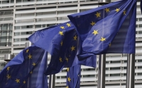 Κομισιόν: Πρόταση για άλλα 2,5 δισ. ευρώ στην Ελλάδα για την προστασία των θέσεων εργασίας και των εισοδημάτων
