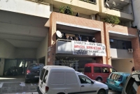 Επίθεση με «τρικάκια» στο Αθηναϊκό-Μακεδονικό Πρακτορείο υπέρ του Κουφοντίνα