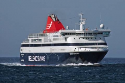 Το «Νήσος Μύκονος» μετονομάστηκε σε «Blue Star Mykonos»