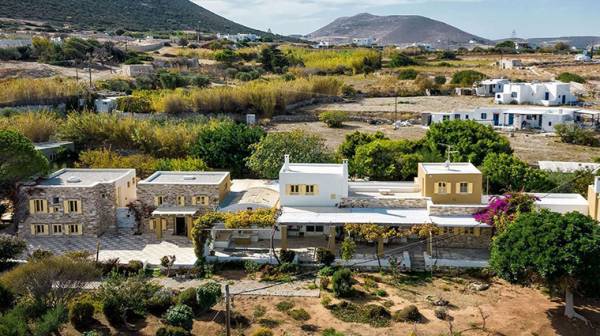 Στην Πάρο επεκτείνονται τα Aria Hotels