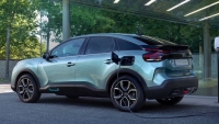 Citroen C4: Κυκλοφορεί σε ηλεκτρική έκδοση, βενζινοκίνητο και ντίζελ