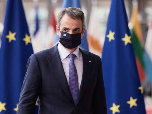 Μητσοτάκης: Στηρίζουμε την εδαφική ακεραιότητα της Ουκρανίας