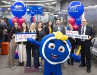 Απογειώθηκε η πρώτη πτήση της SKY express προς Βαρκελώνη