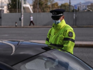Νέα βεβαίωση μετακίνησης εργαζομένου: Ποιοι αλλάζουν σήμερα έντυπα