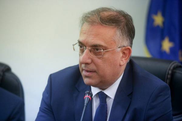 Τ. Θεοδωρικάκος: «700 νέοι αστυνομικοί αναλαμβάνουν υπηρεσία στην Αθήνα και τα προάστια της Αττικής»