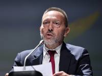 Στουρνάρας: Άμεσες και δυσμενείς οι επιπτώσεις στην οικονομική δραστηριότητα από τα συχνά, σφοδρά ακραία καιρικά φαινόμενα