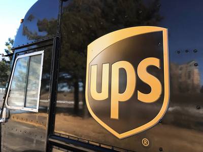 UPS: Περικόπτει 20.000 θέσεις εργασίας παγκοσμίως