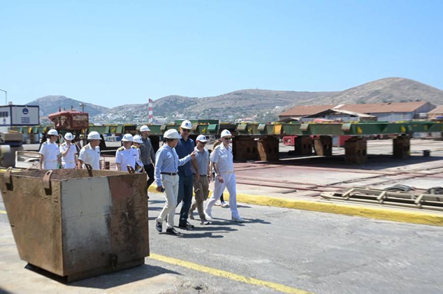 Β. Κικίλιας από τη Σύρο: Ασφάλεια στις θαλάσσιες μεταφορές και ενίσχυση της αναπτυξιακής προοπτικής του νησιού