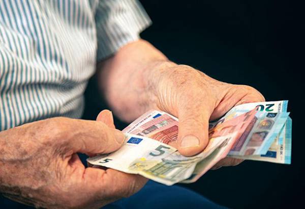 ΕΦΚΑ: Οι ημερομηνίες καταβολής των συντάξεων