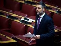 Ανεξαρτητοποιήθηκε ο Γιάννης Σαρακιώτης - Με 28 βουλευτές ο ΣΥΡΙΖΑ