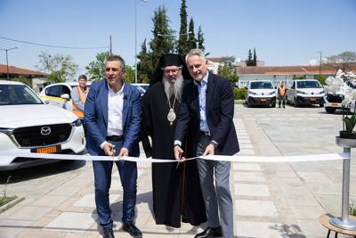 Εθνική Ασφαλιστική: Δωρεά 12 οχημάτων στην Περιφέρεια Θεσσαλίας