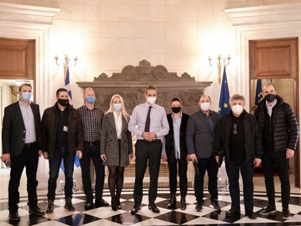 Μητσοτάκης: Διατηρείται και τον Μάρτιο η απαλλαγή ενοικίου στην εστίαση