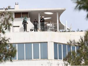 Σπύρος Καρνέσης: Η ανακοίνωση για το μακελειό στη Γλυφάδα