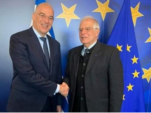 Στο Στρατιωτικό Φυλάκιο 1 στις Καστανιές Έβρου Ν. Δένδιας και Ζ. Μπορέλ