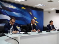4η δέσμη μέτρων στήριξης της οικονομίας: Στήριξη 800.000 επιχειρήσεων και 700.000 επαγγελματιών