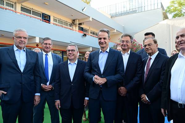 Έμπρακτη στήριξη της Παιδείας από τις τέσσερις συστημικές τράπεζες