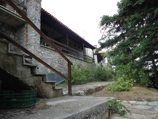 Κορινθία: Διαγωνισμός για την εκμίσθωση του Ξενία στην Καστανιά