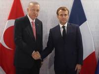 Συνάντηση Ερντογάν - Μακρόν στο περιθώριο του G20 στη Ρώμη