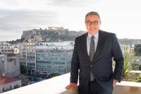 Alpha Bank: Προσαρμοσμένα κέρδη 221 εκατ. στο τρίμηνο