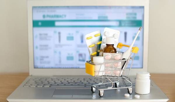 Online φαρμακεία: Αύξηση τζίρου κατά 4% το 2023