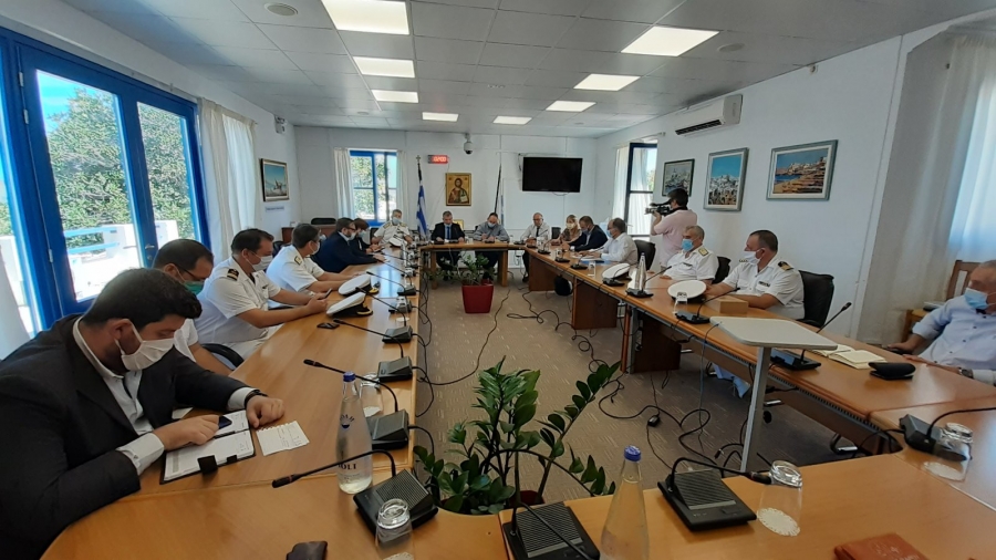 Ευρεία σύσκεψη στην Πάρο υπό τον ΥΝΑΝΠ, Γ. Πλακιωτάκη, για το «Εξπρές Σάμινα»