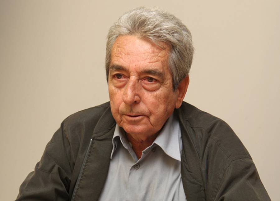 Πέθανε ο πρώην πρόεδρος της ΕΣΗΕΑ Αριστείδης Μανωλάκος