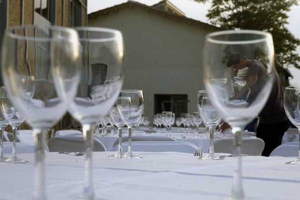 Αυξημένος κατά 14,3% ο τζίρος σε καταλύματα και εστίαση τον Οκτώβριο
