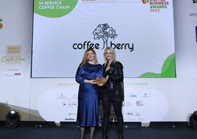 12 &quot;Χρυσά βραβεία&quot; για την Coffee Berry στα Coffee Βusiness Αwards 2022