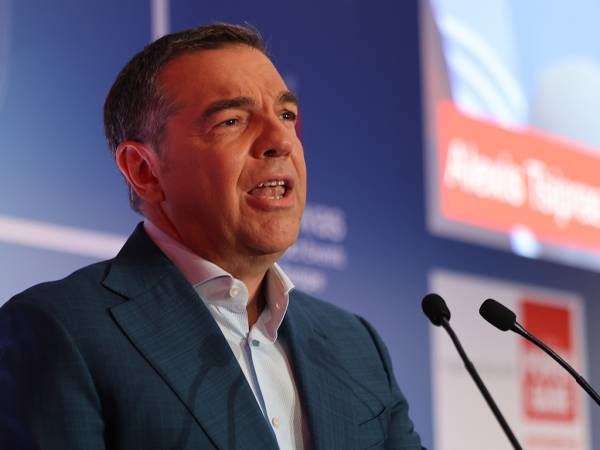 Παραιτήθηκε από βουλευτής του ΣΥΡΙΖΑ ο Αλέξης Τσίπρας - Ο Θ. Δρίτσας παίρνει τη θέση του